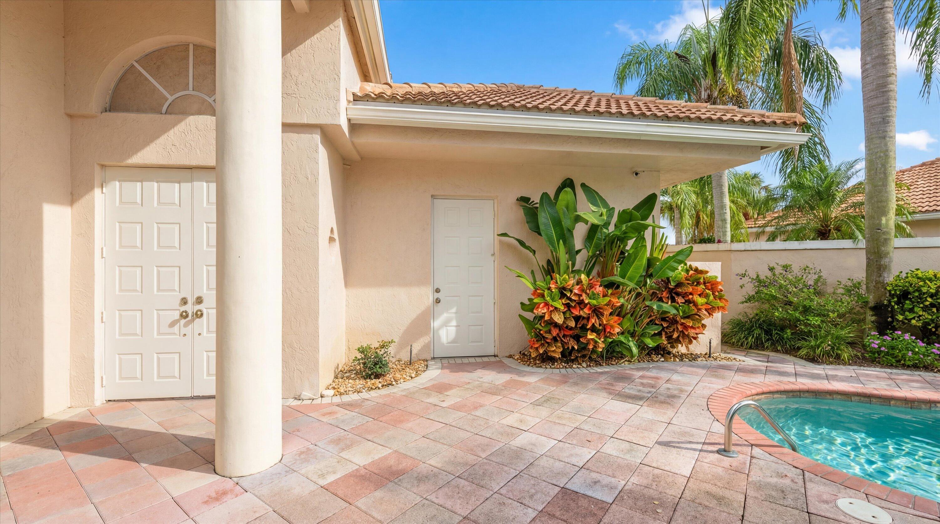 WYCLIFFE  / Greenbriar - Residential