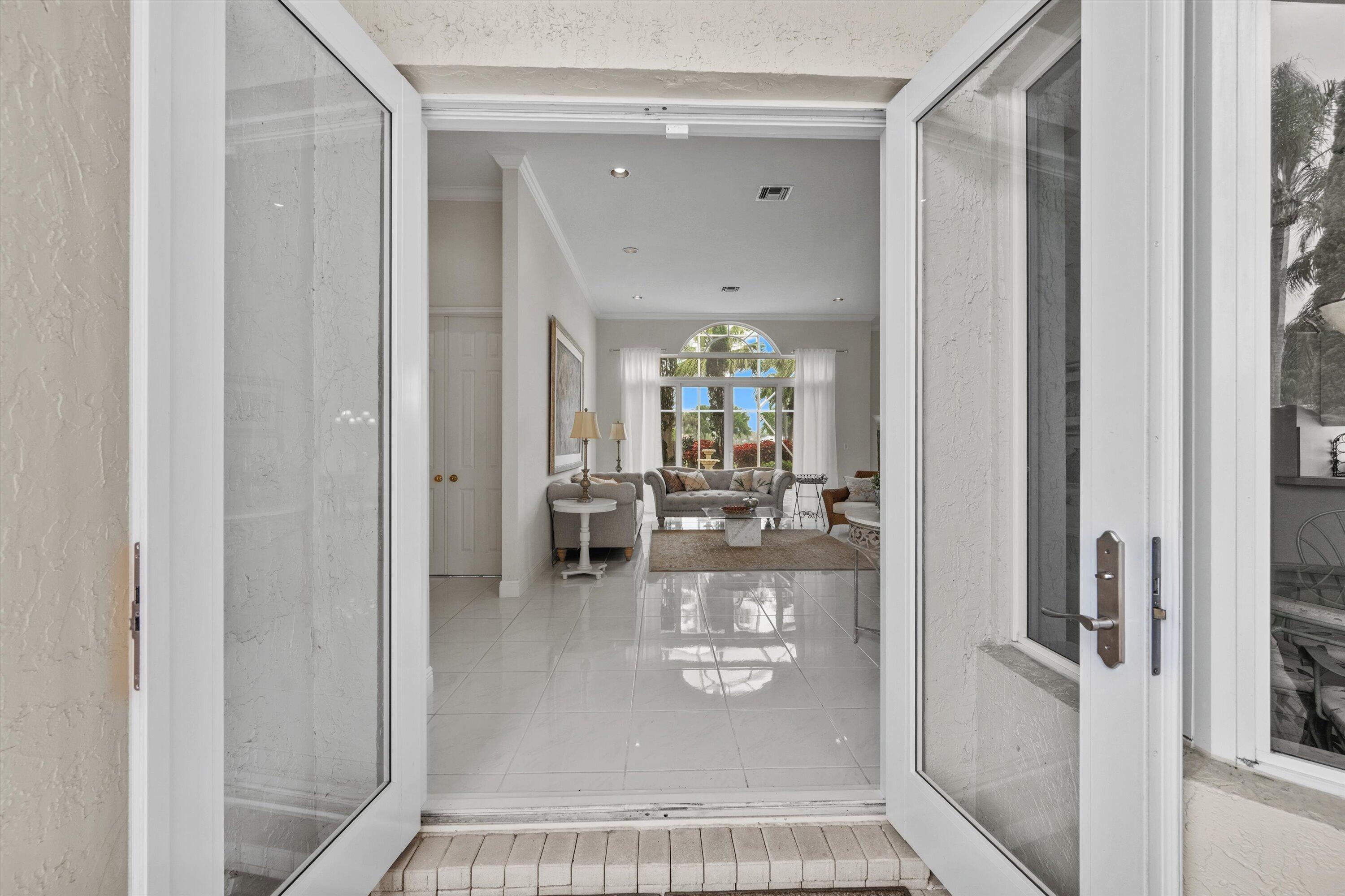 WYCLIFFE  / Greenbriar - Residential