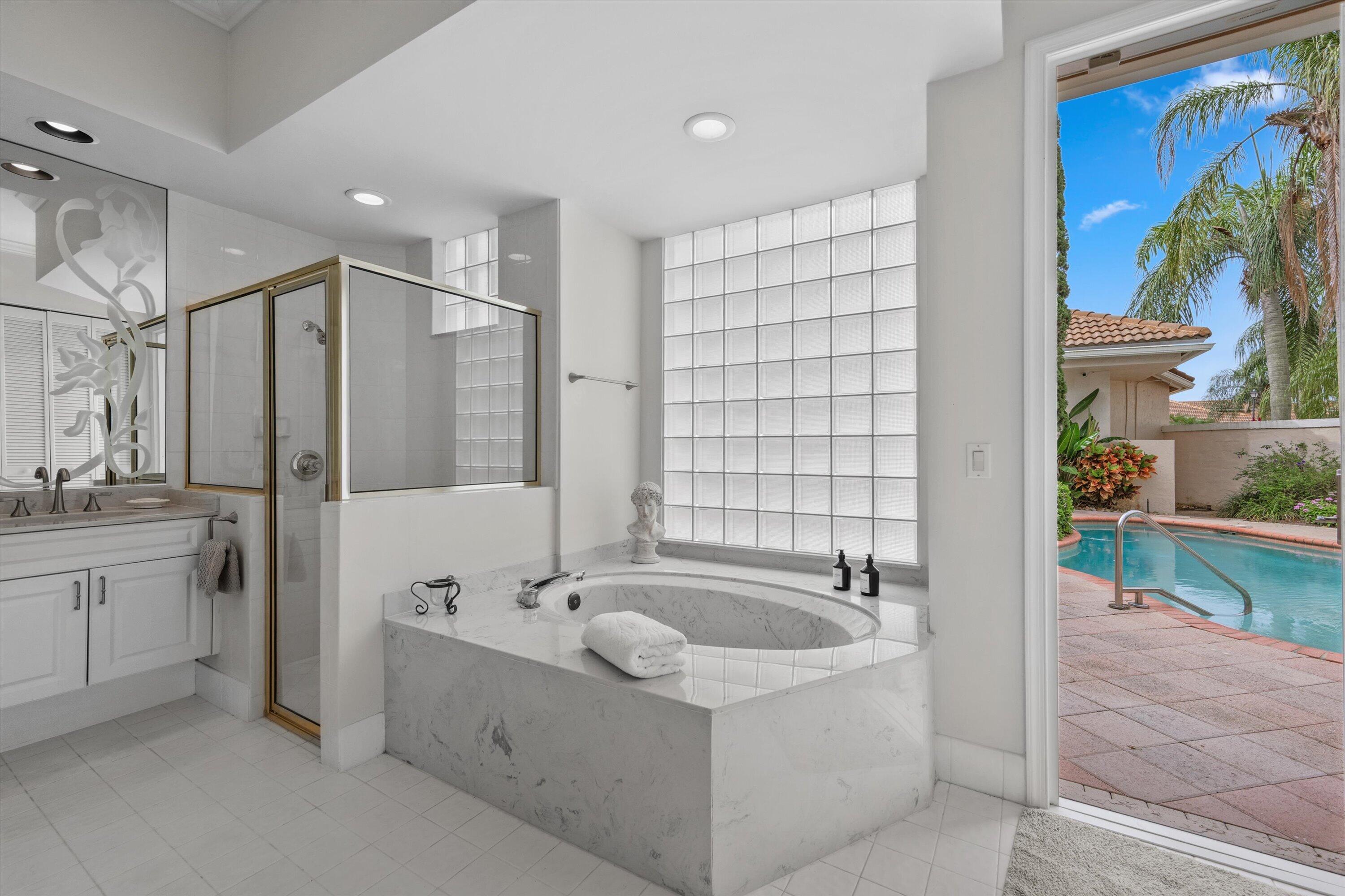 WYCLIFFE  / Greenbriar - Residential