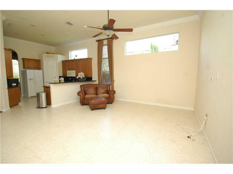 SUNSET LAKES PLAT ONE 164 - Residential