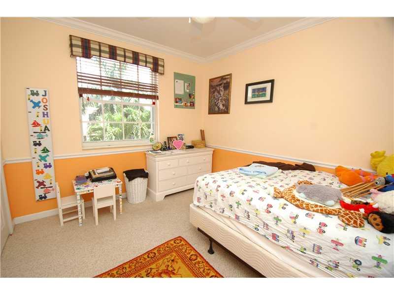 SUNSET LAKES PLAT ONE 164 - Residential