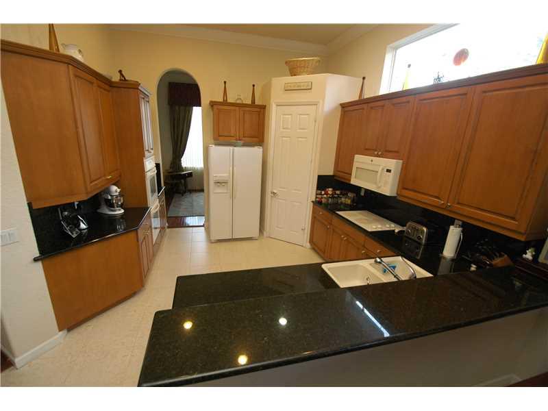 SUNSET LAKES PLAT ONE 164 - Residential