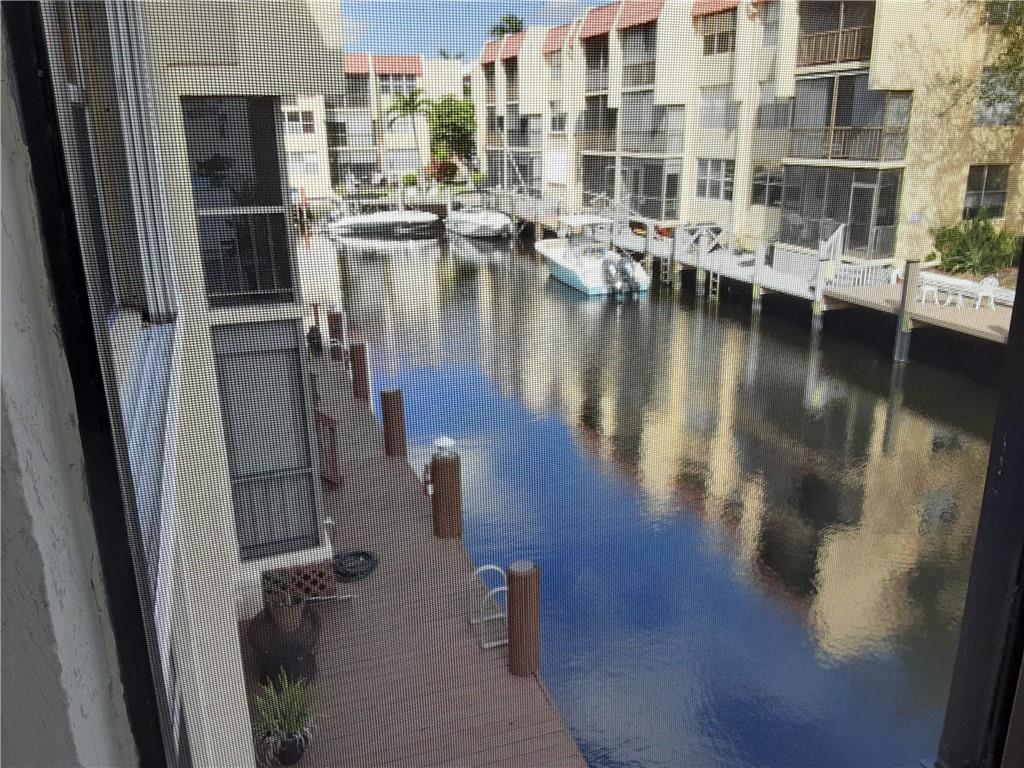 Island Club - Residential