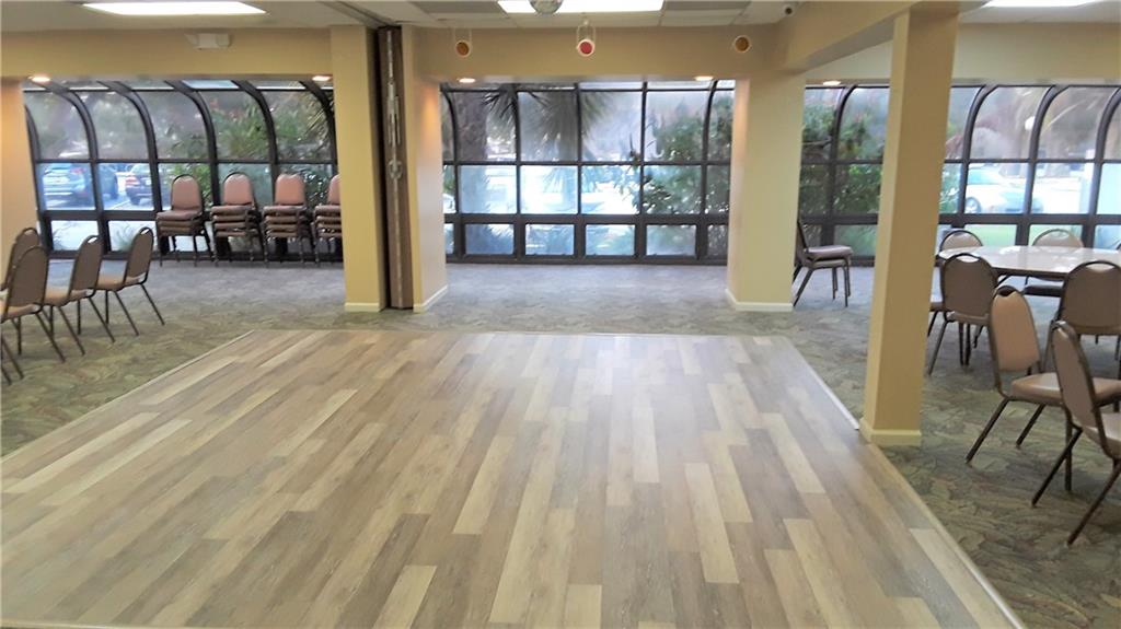 Island Club - Residential