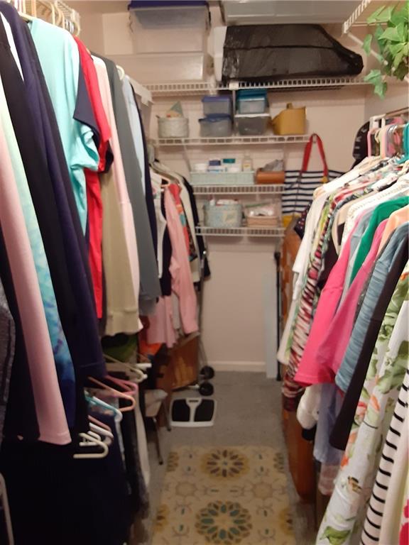 Island Club - Residential