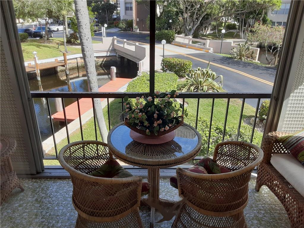 Island Club - Residential