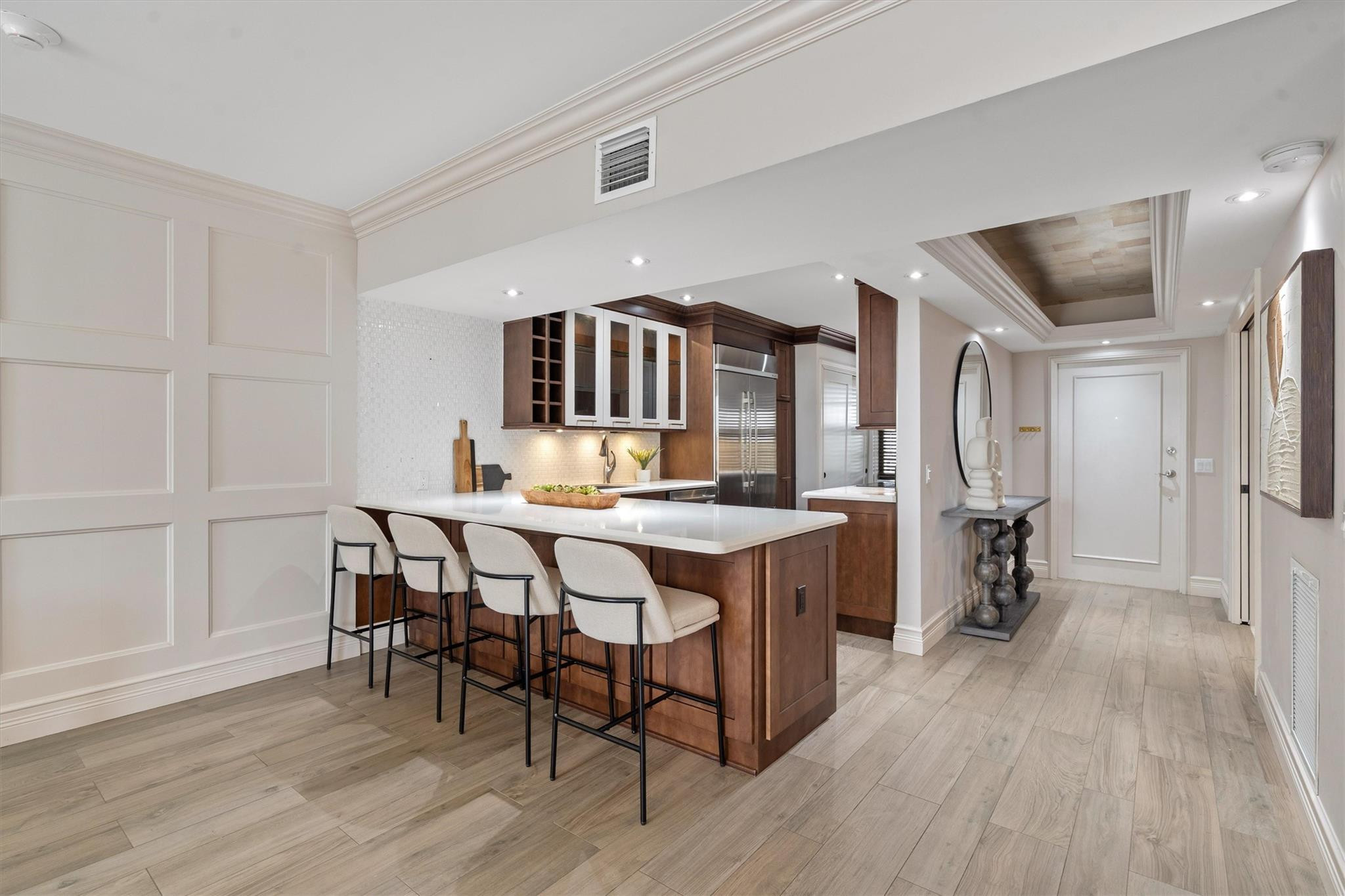 3100 NE 48th Street 304