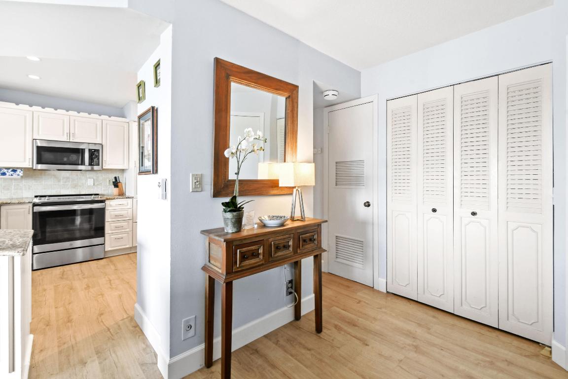 JUPITER OCEAN AND RACQUET CLUB - Residential Lease