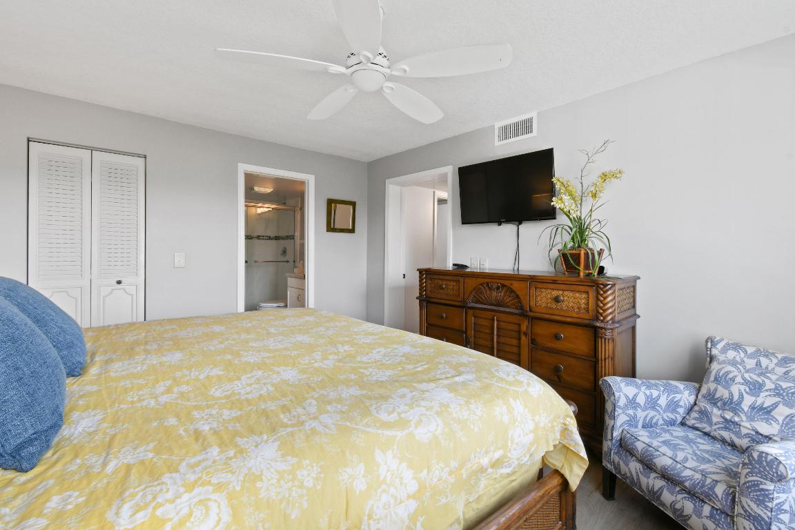 JUPITER OCEAN AND RACQUET CLUB - Residential Lease