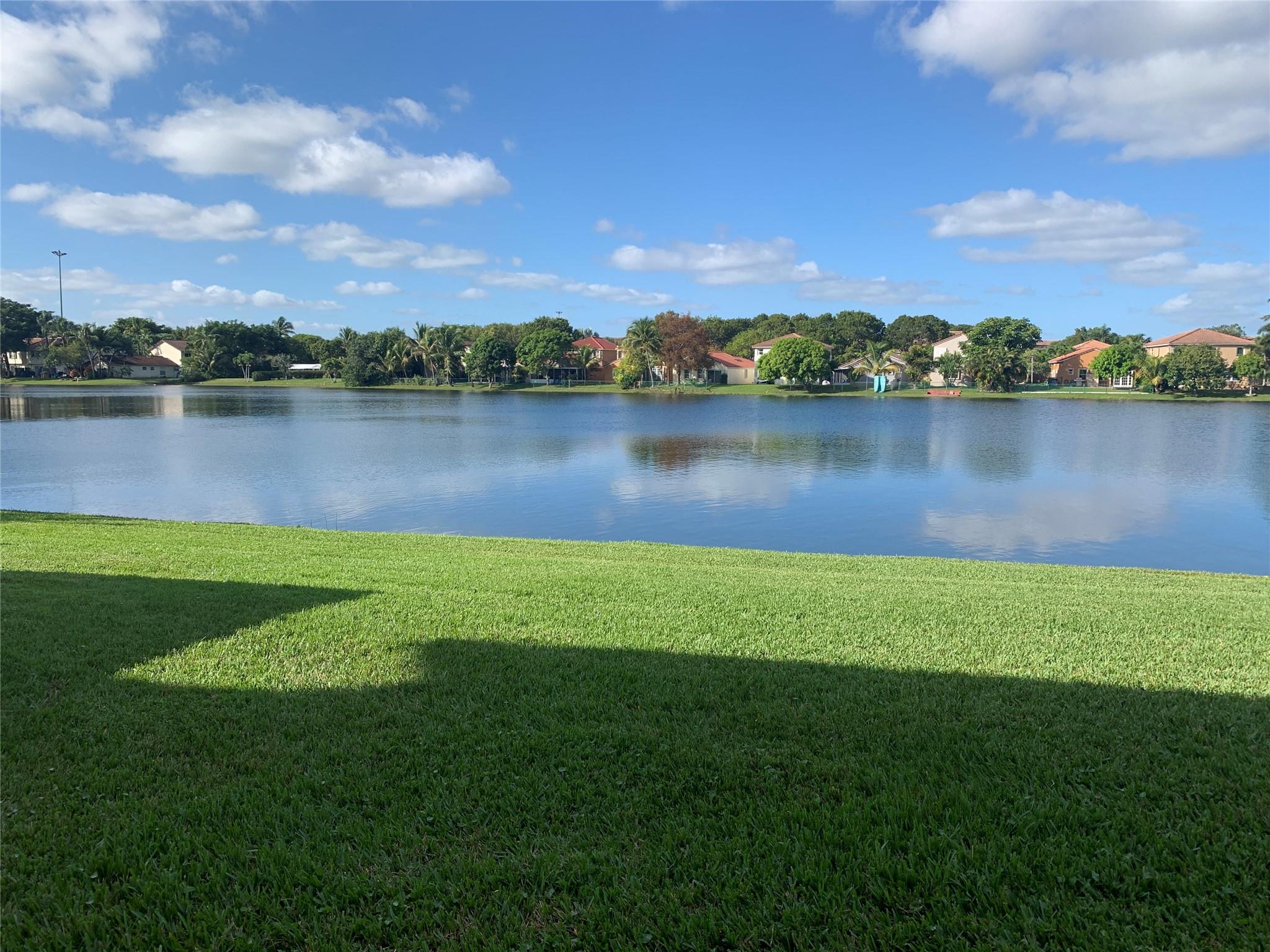 PEMBROKE POINTE - Residential Lease