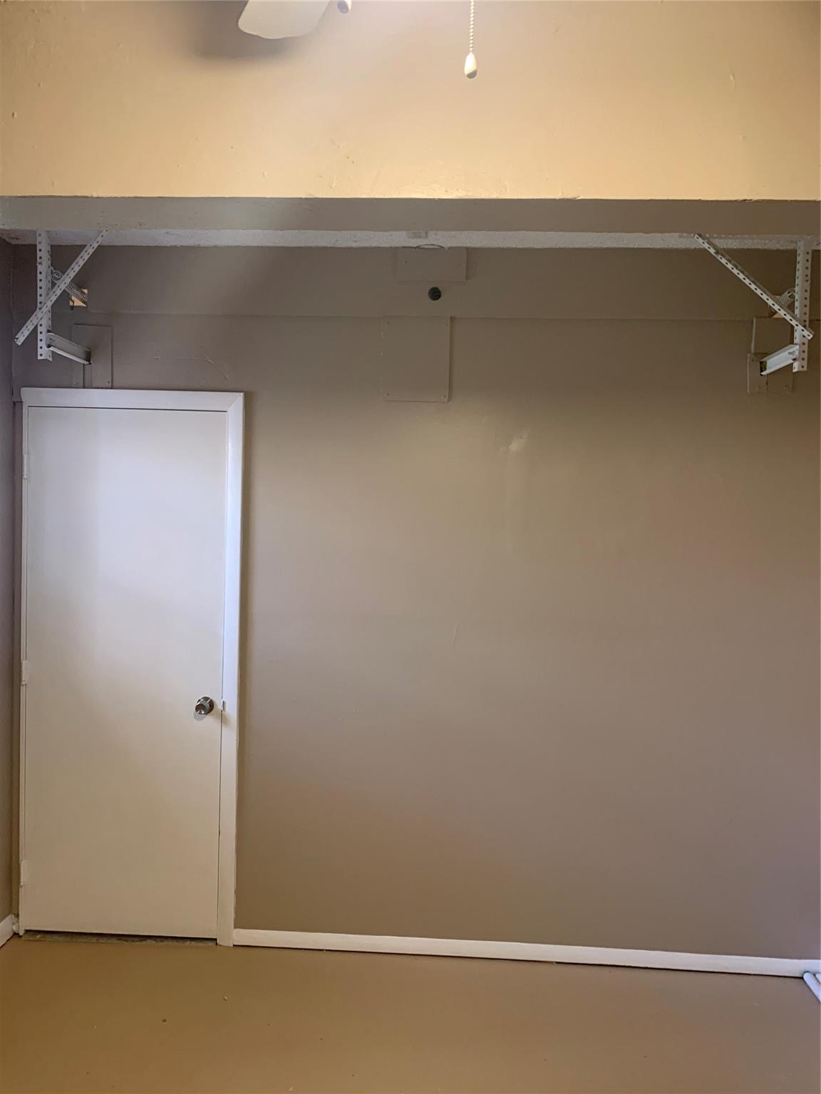 PEMBROKE POINTE - Residential Lease