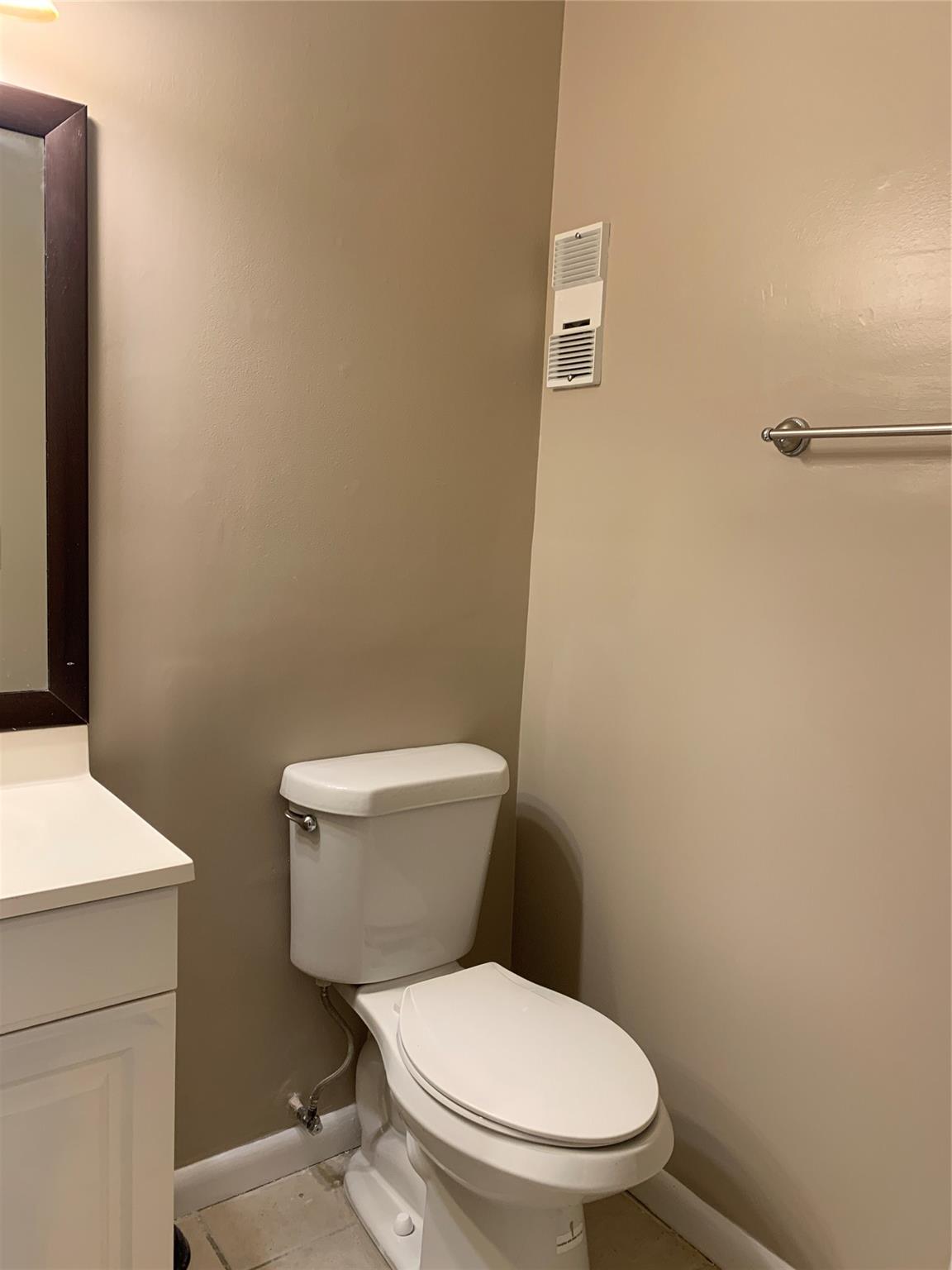 PEMBROKE POINTE - Residential Lease