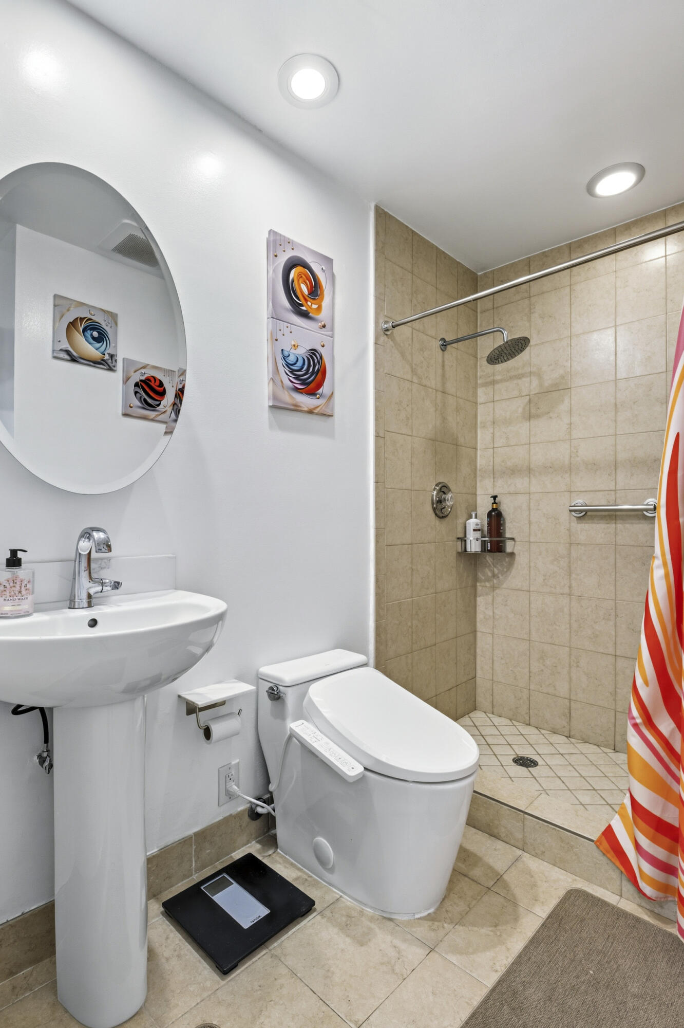 TOWN PLACE CONDO - Residential