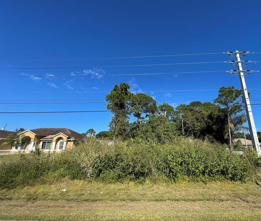 Port St. Lucie - Land