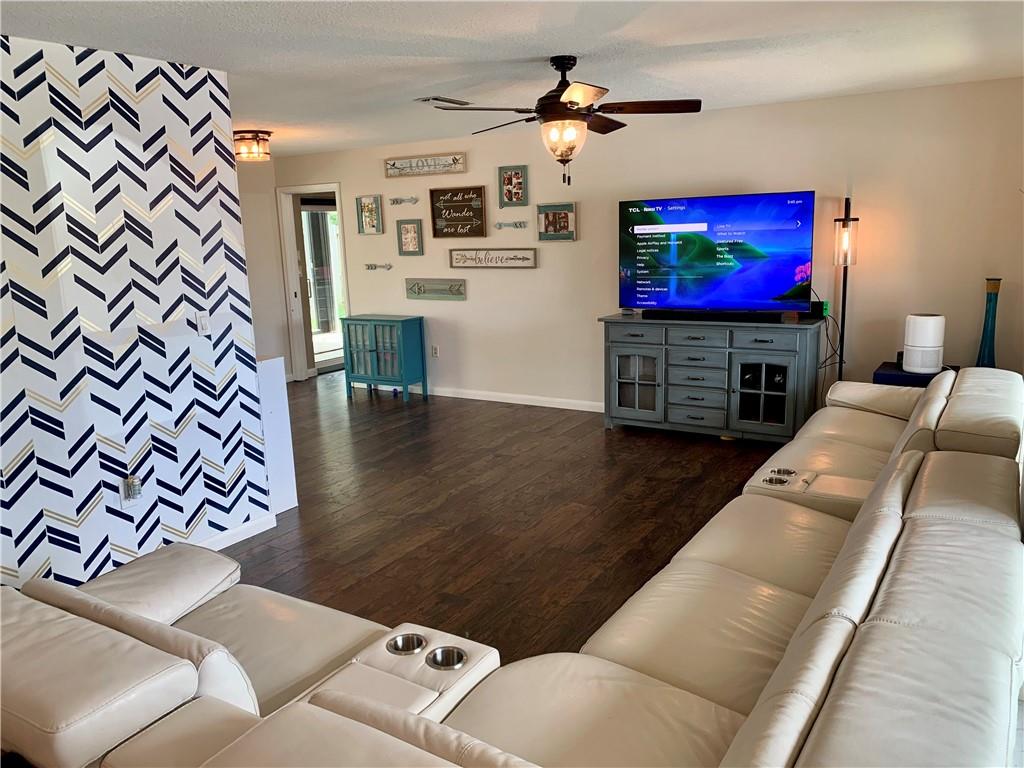Sunrise Golf Village Sec - Residential