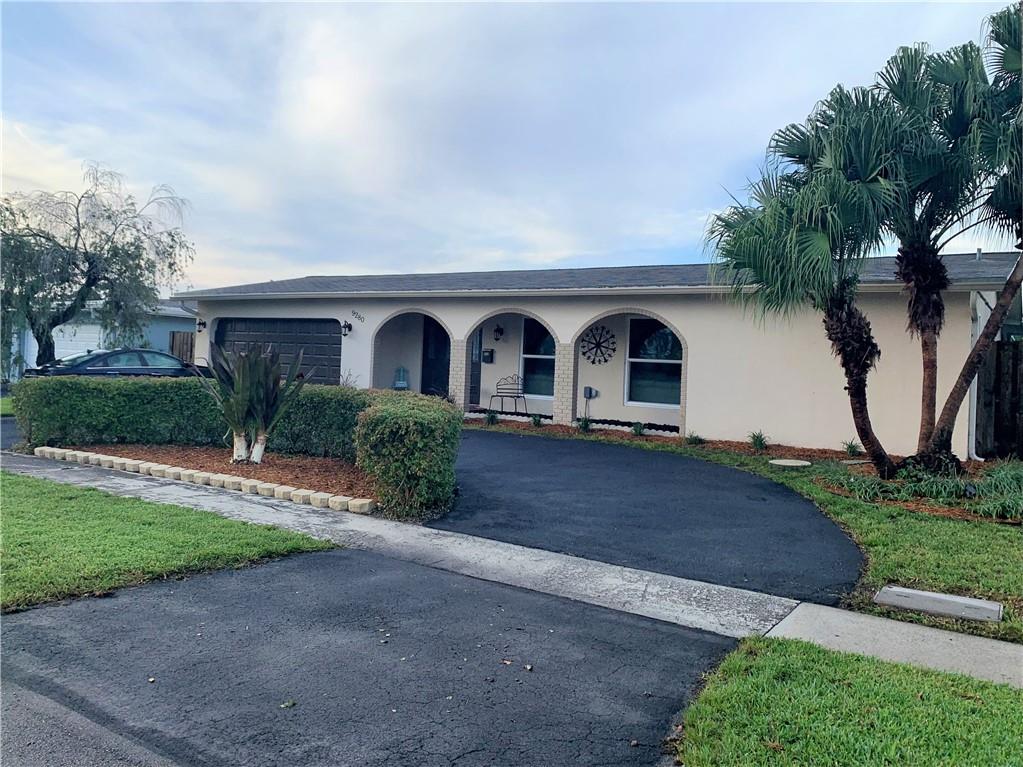 Sunrise Golf Village Sec - Residential