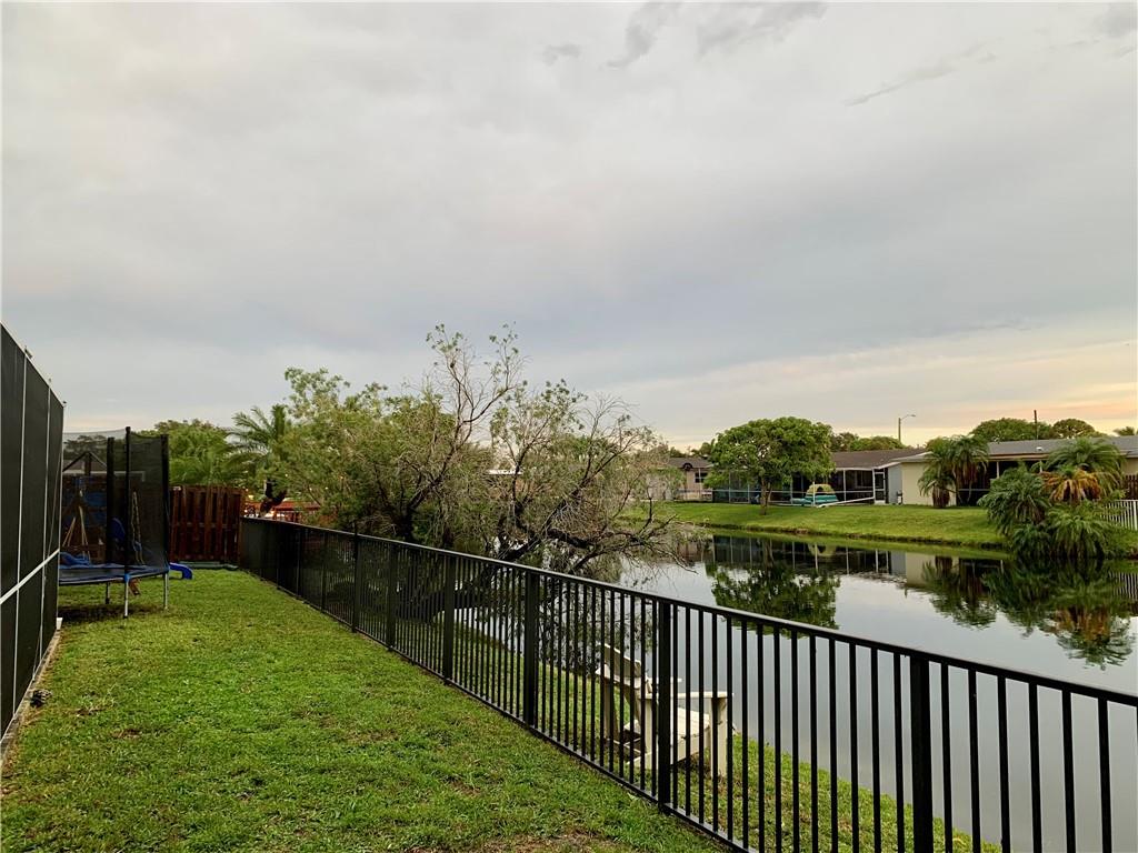 Sunrise Golf Village Sec - Residential