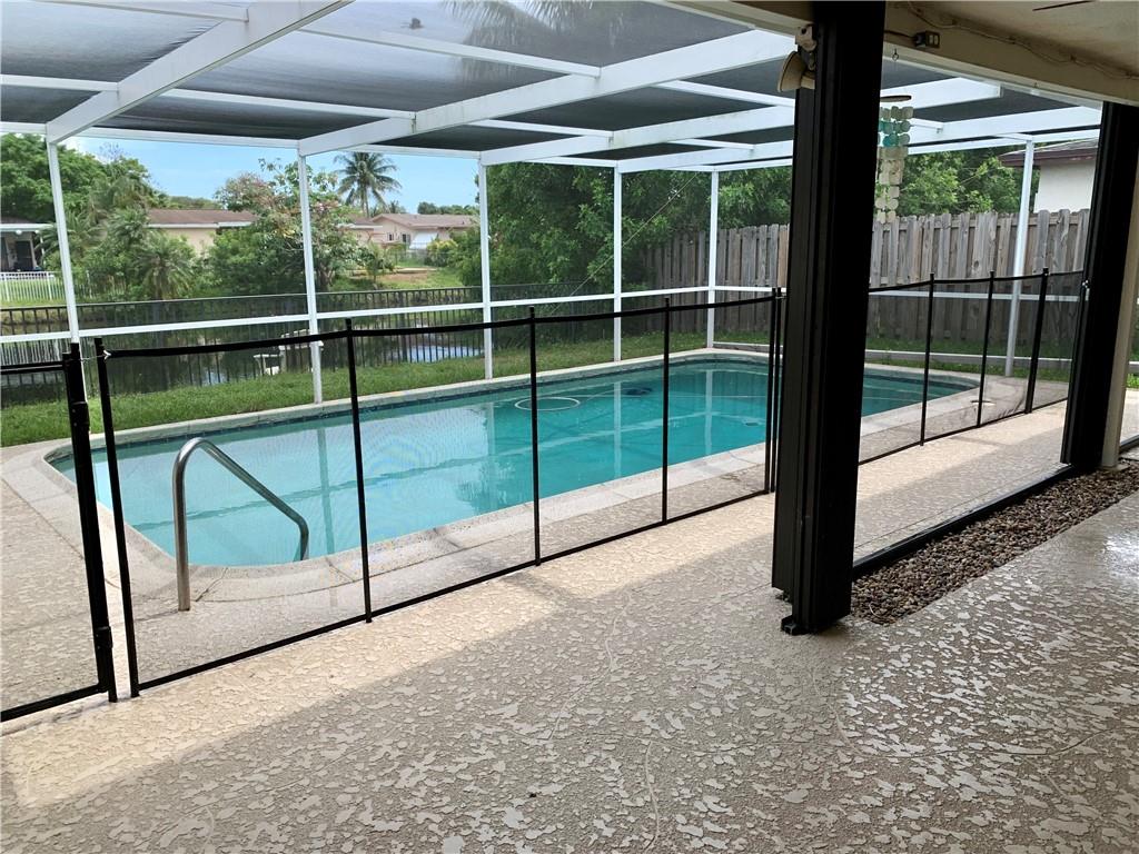 Sunrise Golf Village Sec - Residential