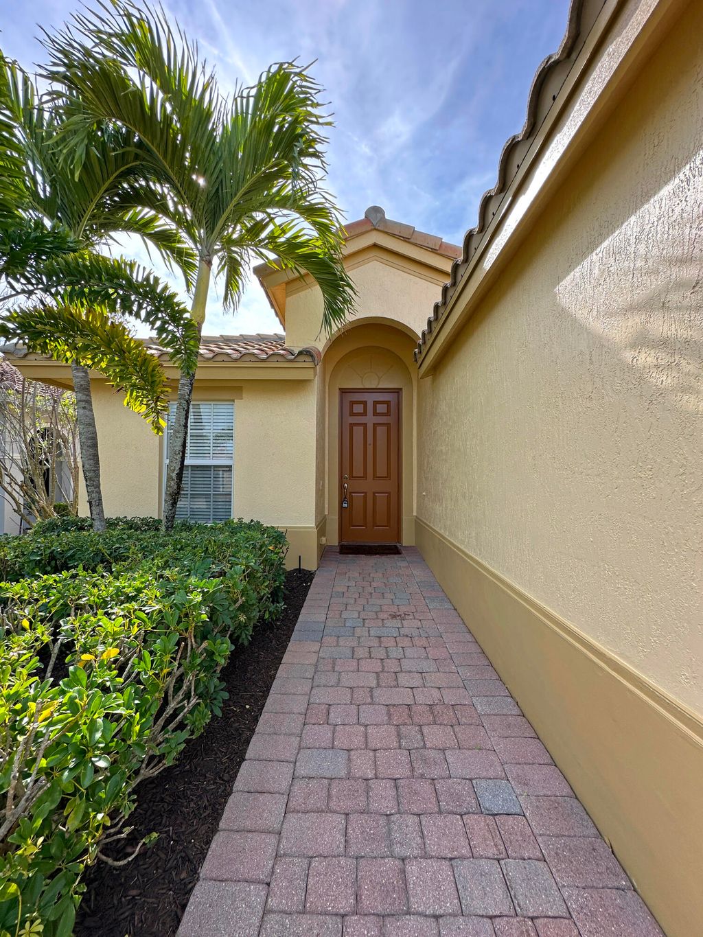 Photo of 11329 SW Birch Tree Circle, Port Saint Lucie, FL 34987 (MLS # R11057112)