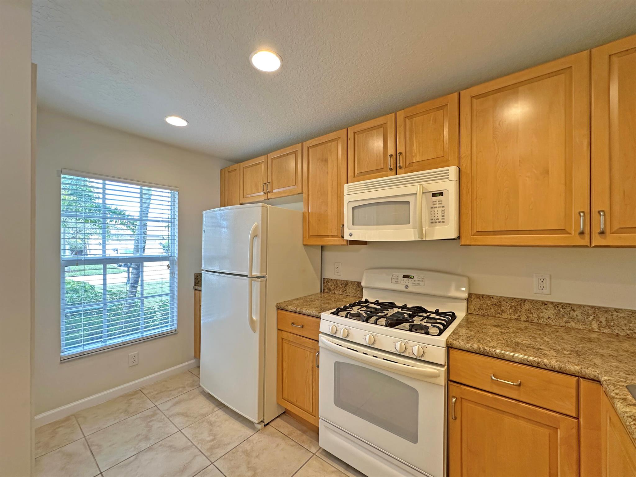 TRADITION PLAT NO 28 - Residential