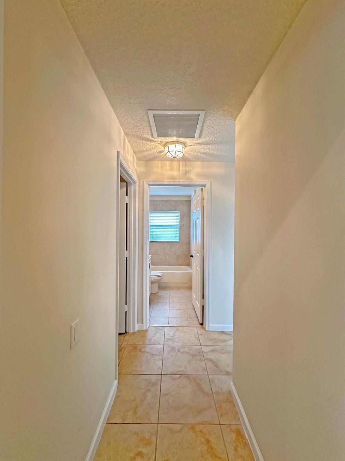 TRADITION PLAT NO 28 - Residential