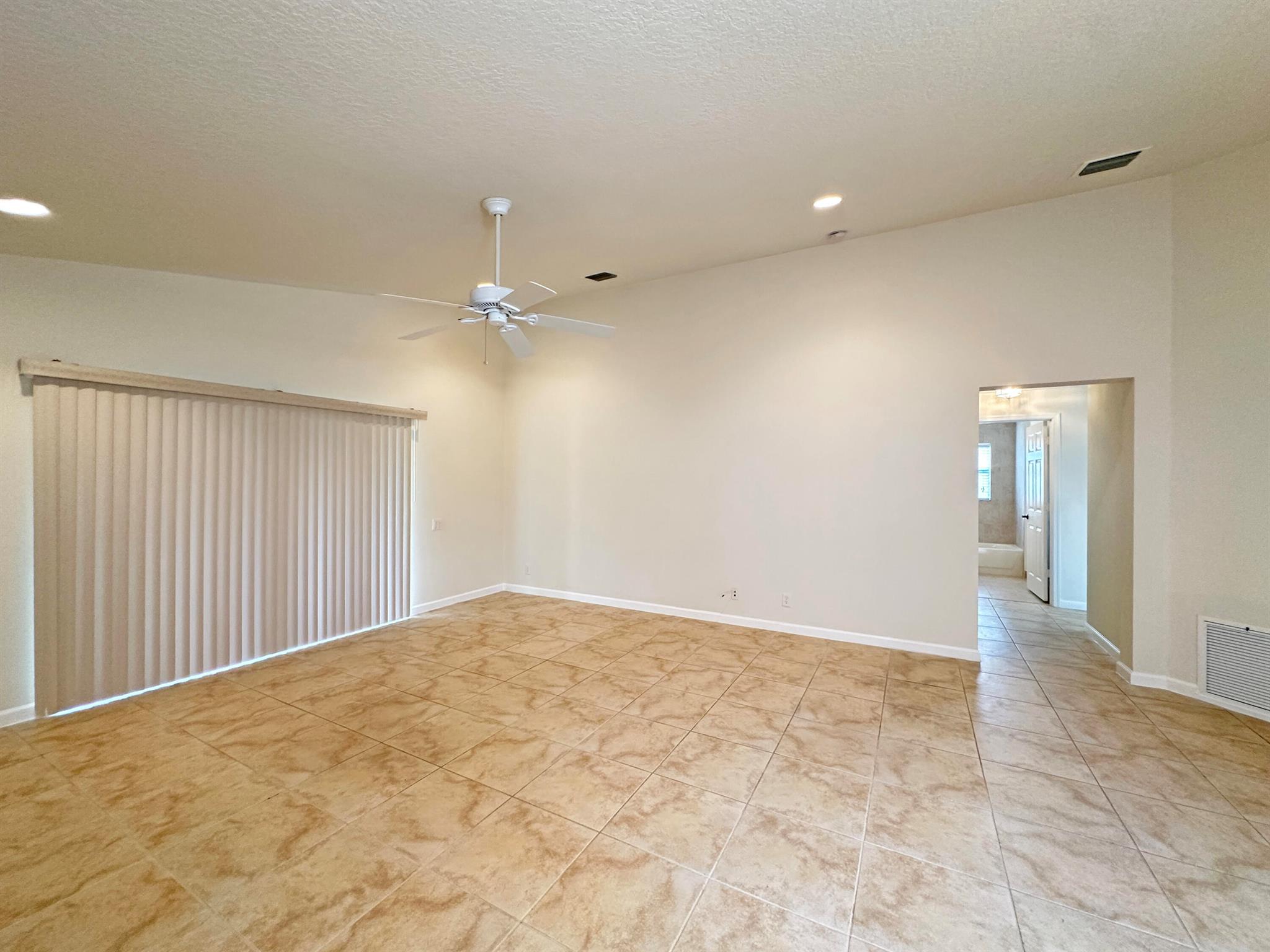 TRADITION PLAT NO 28 - Residential