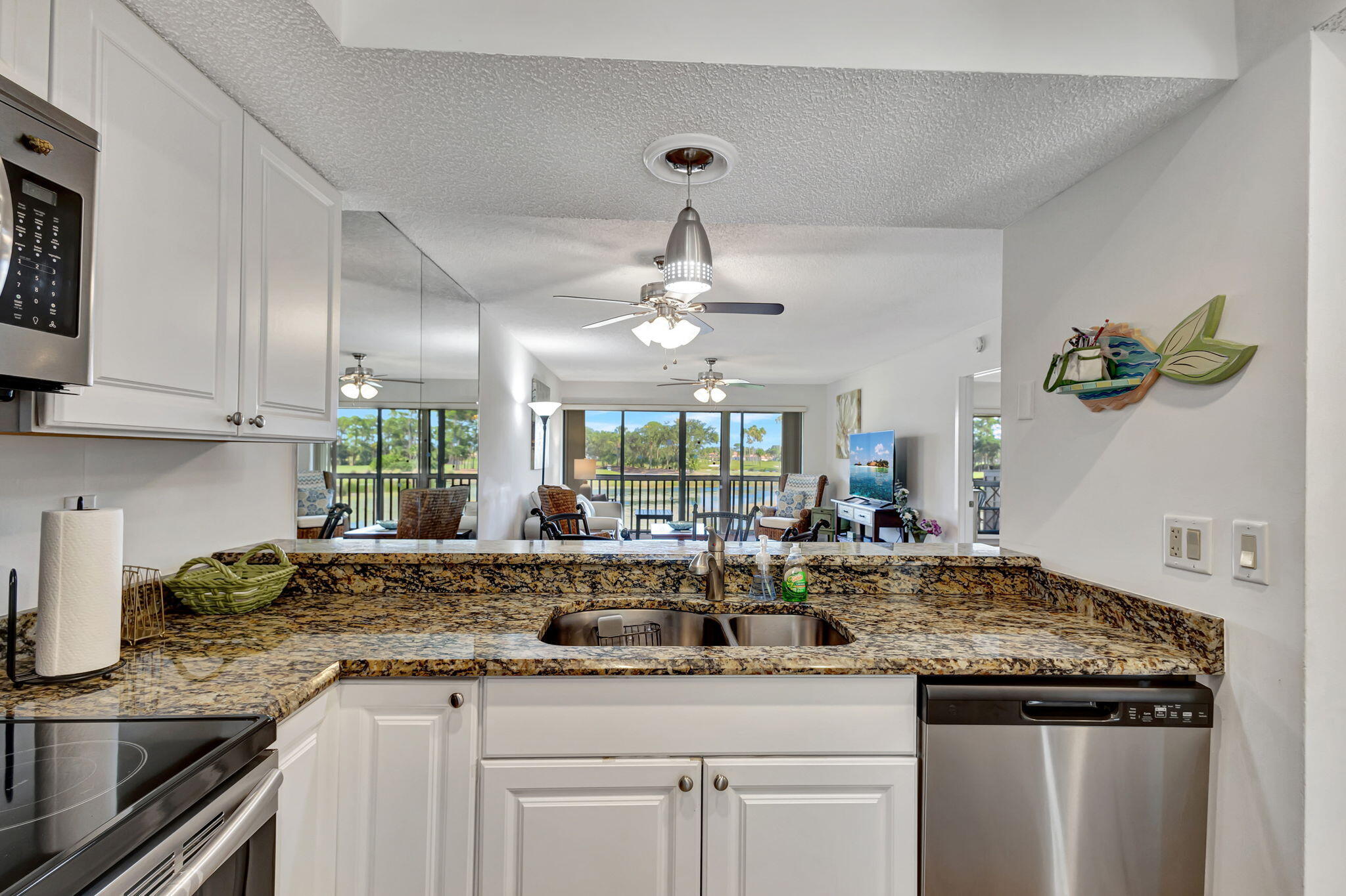 GOLF VILLAS CONDO - Residential Lease