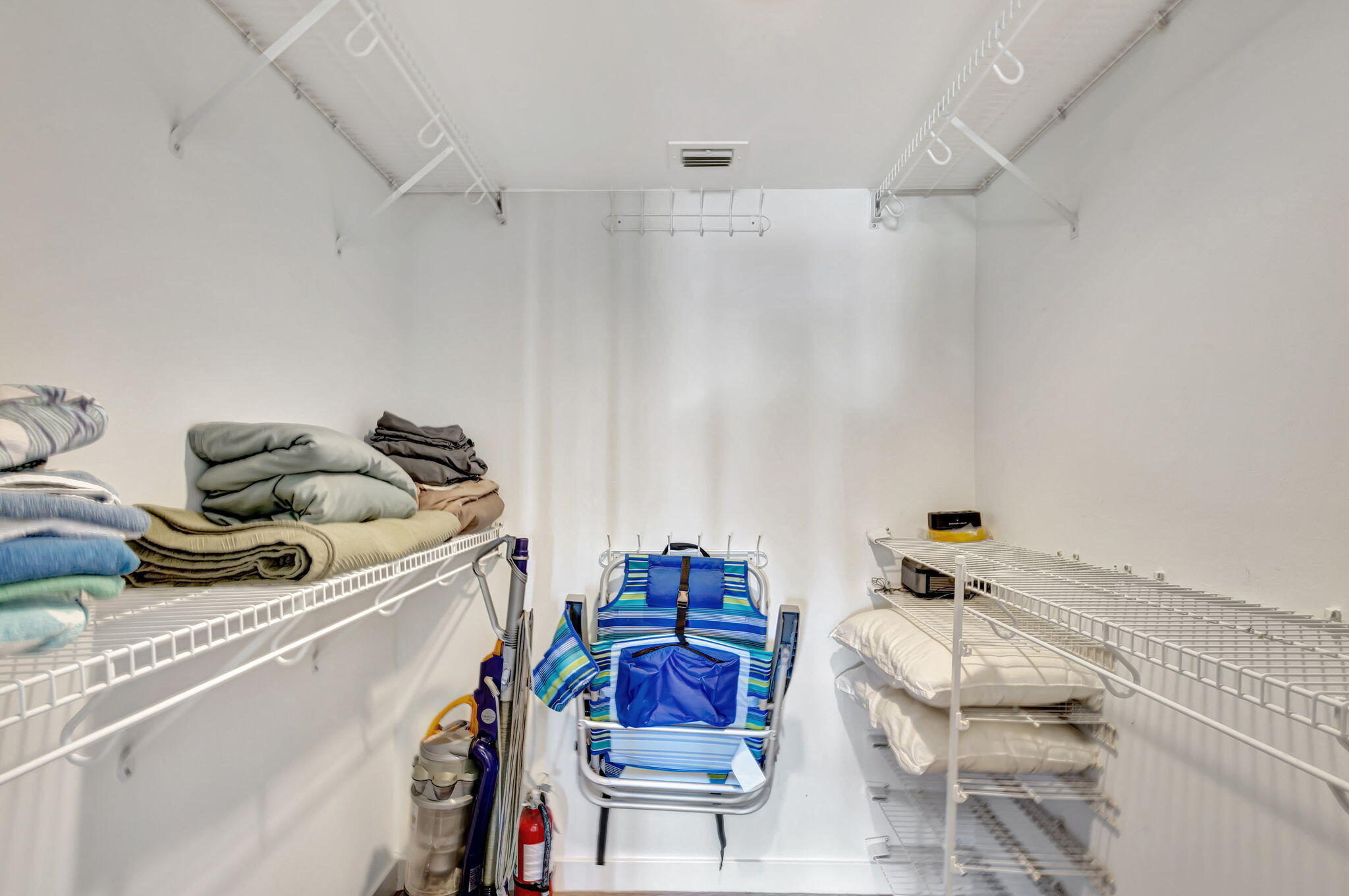 GOLF VILLAS CONDO - Residential Lease