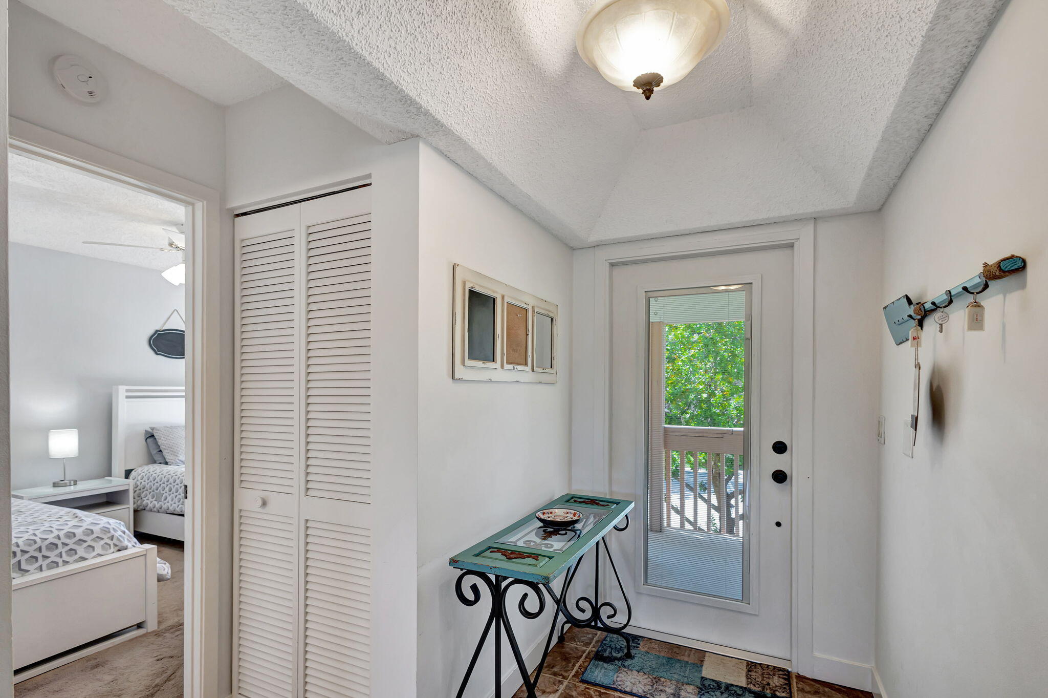 GOLF VILLAS CONDO - Residential Lease