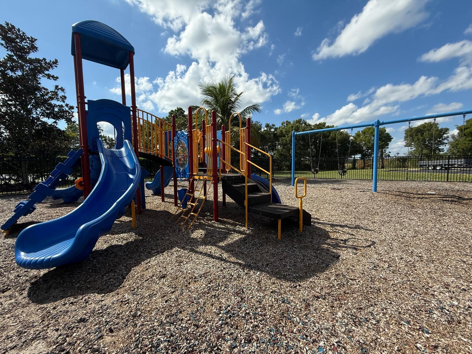 SECOND REPLAT OF PORTOFINO ISLES - Residential