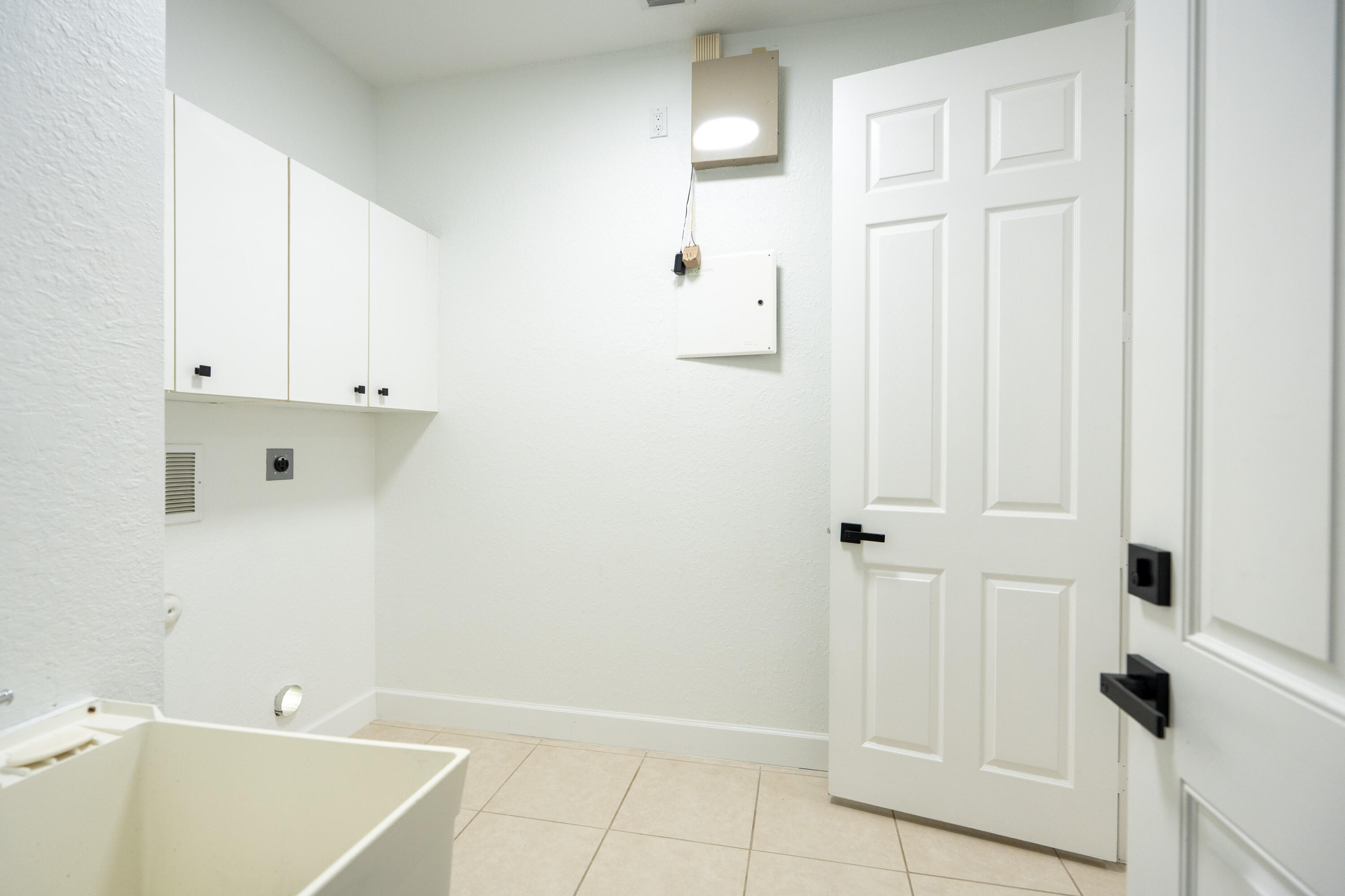 SECOND REPLAT OF PORTOFINO ISLES - Residential