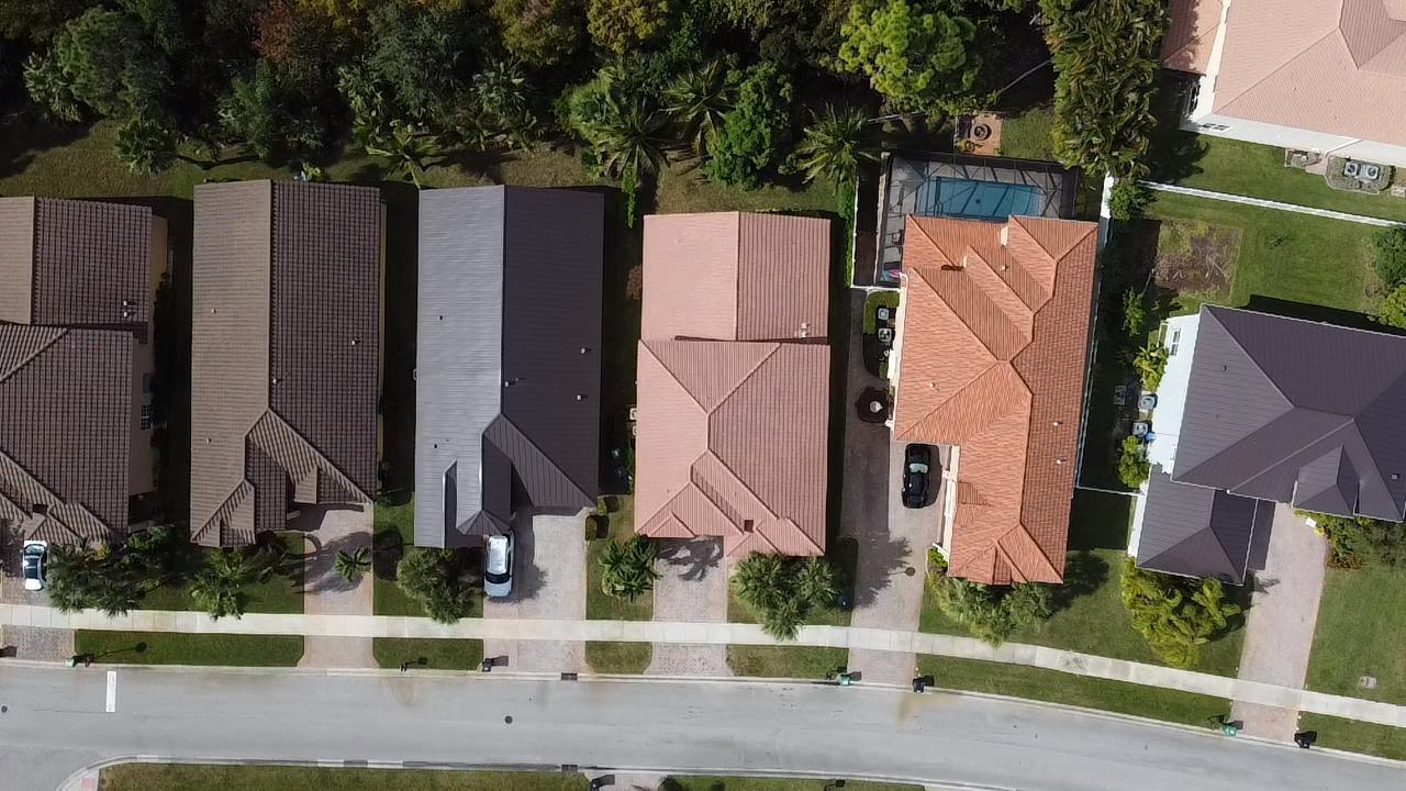 SECOND REPLAT OF PORTOFINO ISLES - Residential