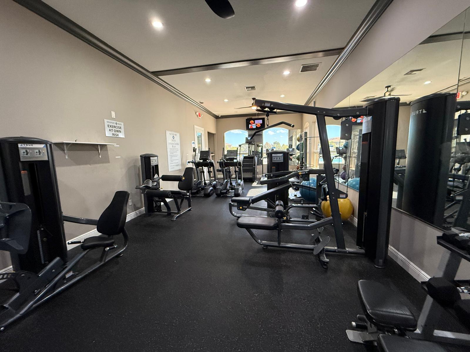 SECOND REPLAT OF PORTOFINO ISLES - Residential