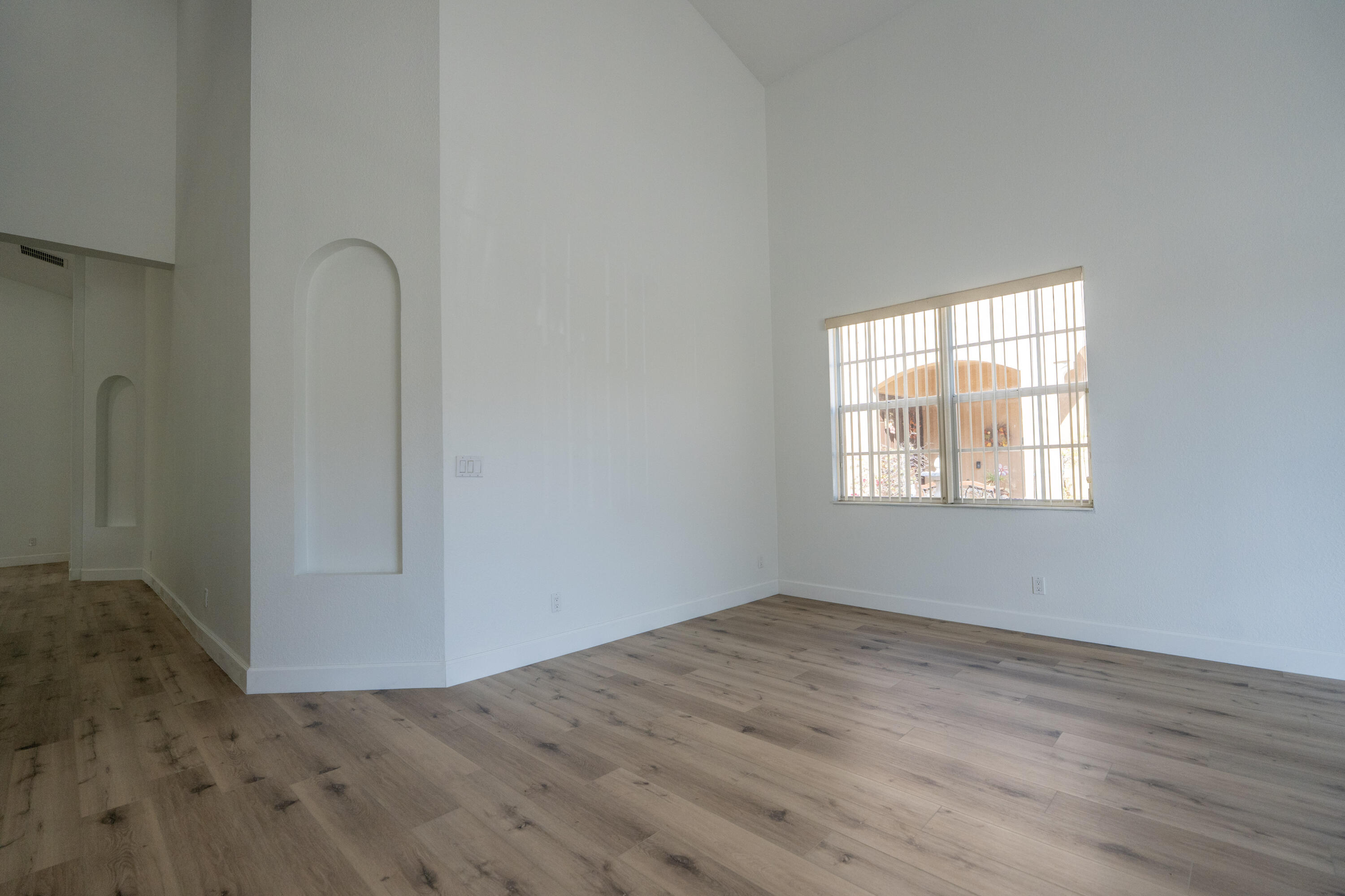 SECOND REPLAT OF PORTOFINO ISLES - Residential