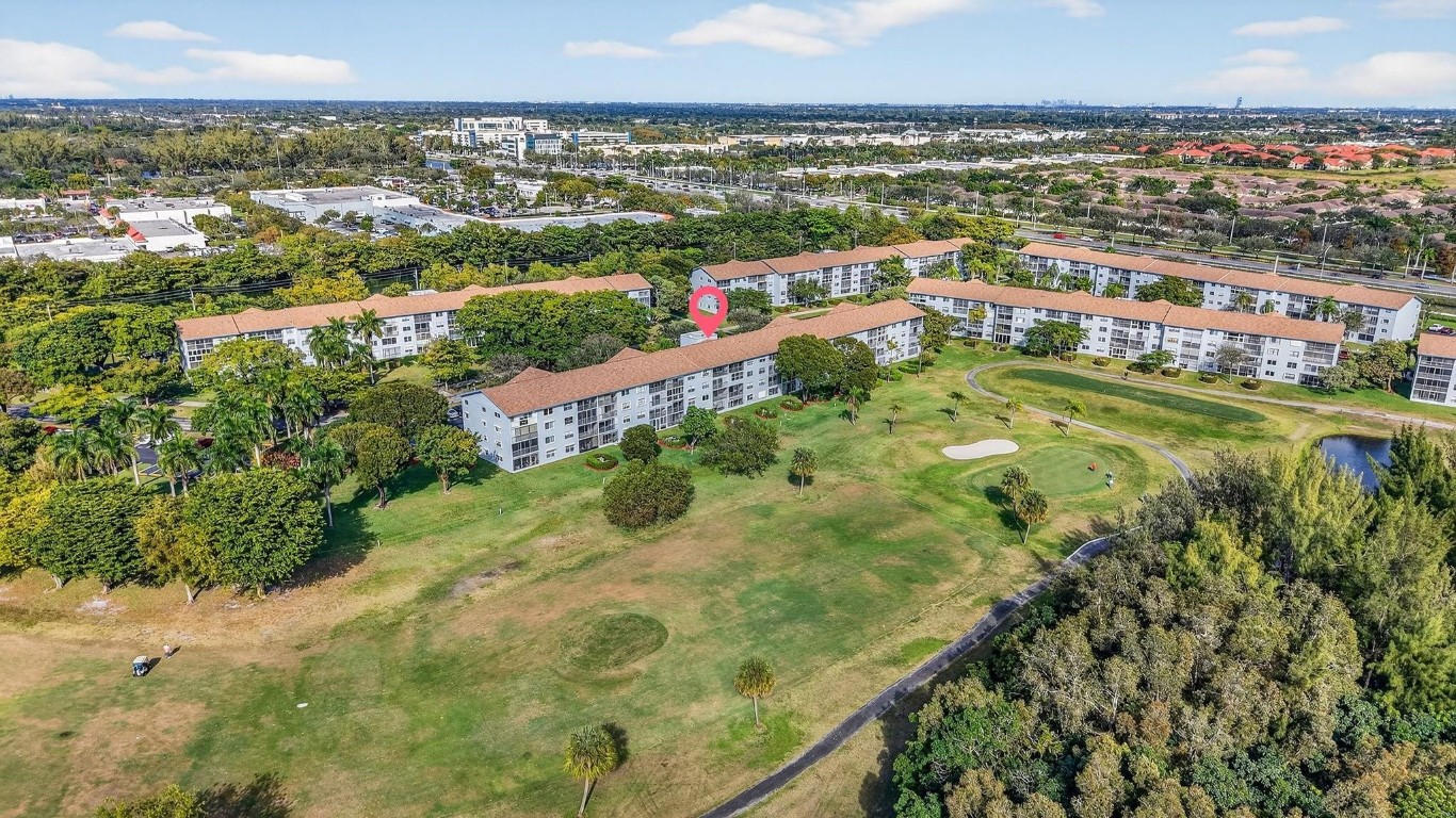 BUCKINGHAM - Residential