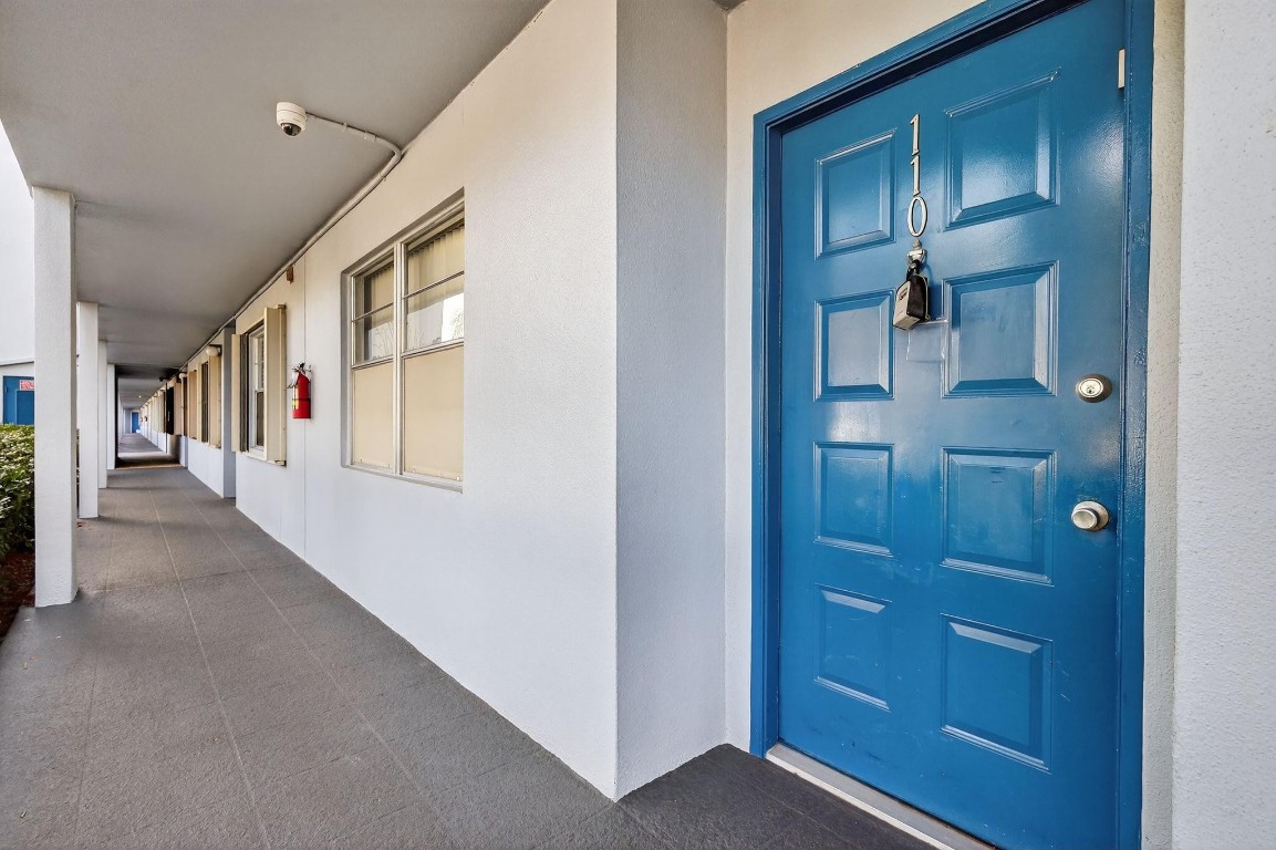 12500 SW 6th Street 110 N