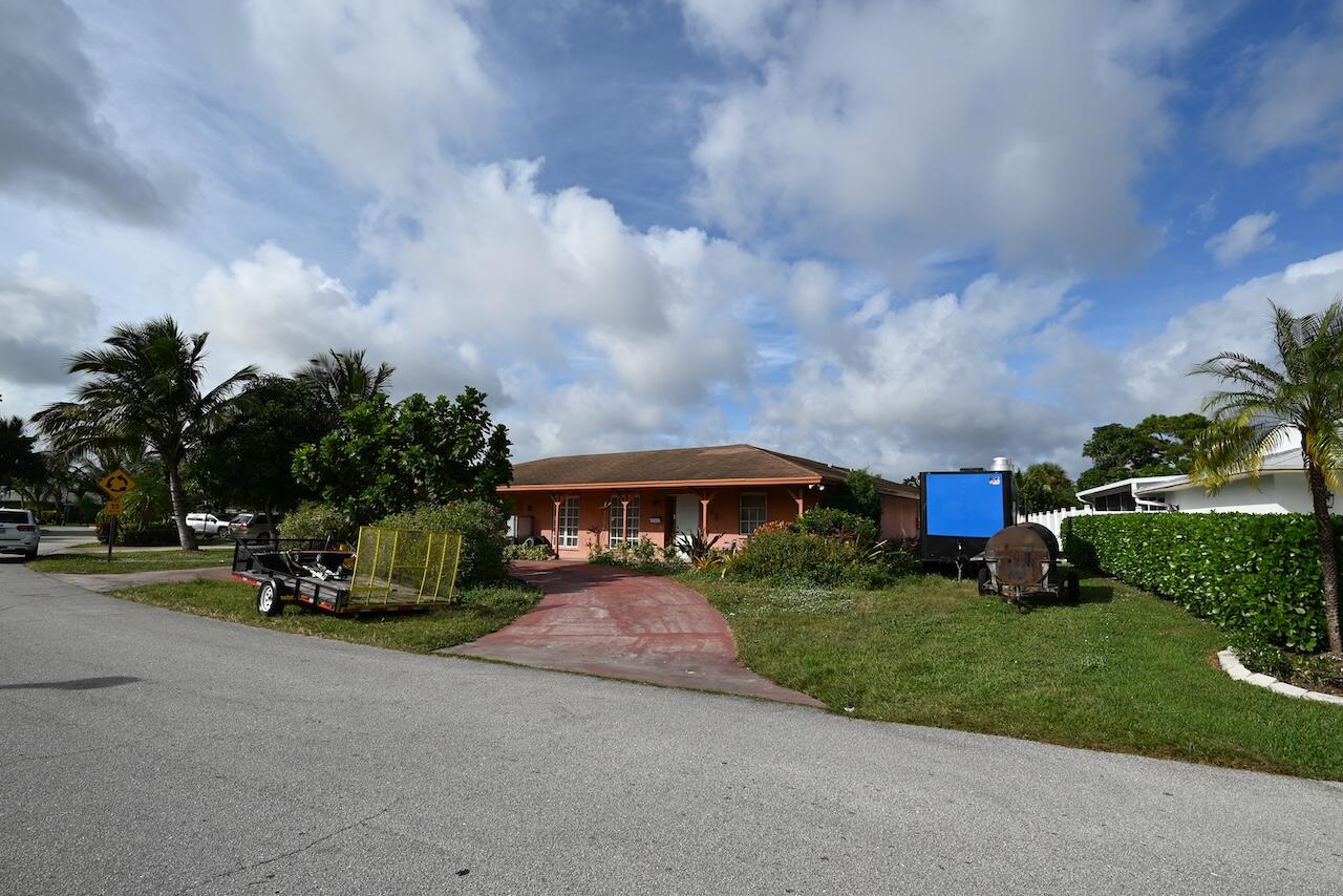 CHATELAINE - Residential