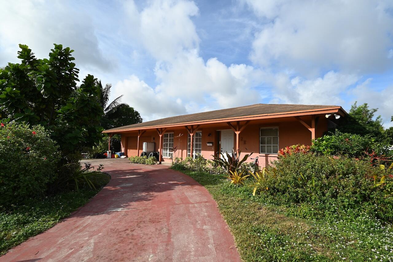 CHATELAINE - Residential