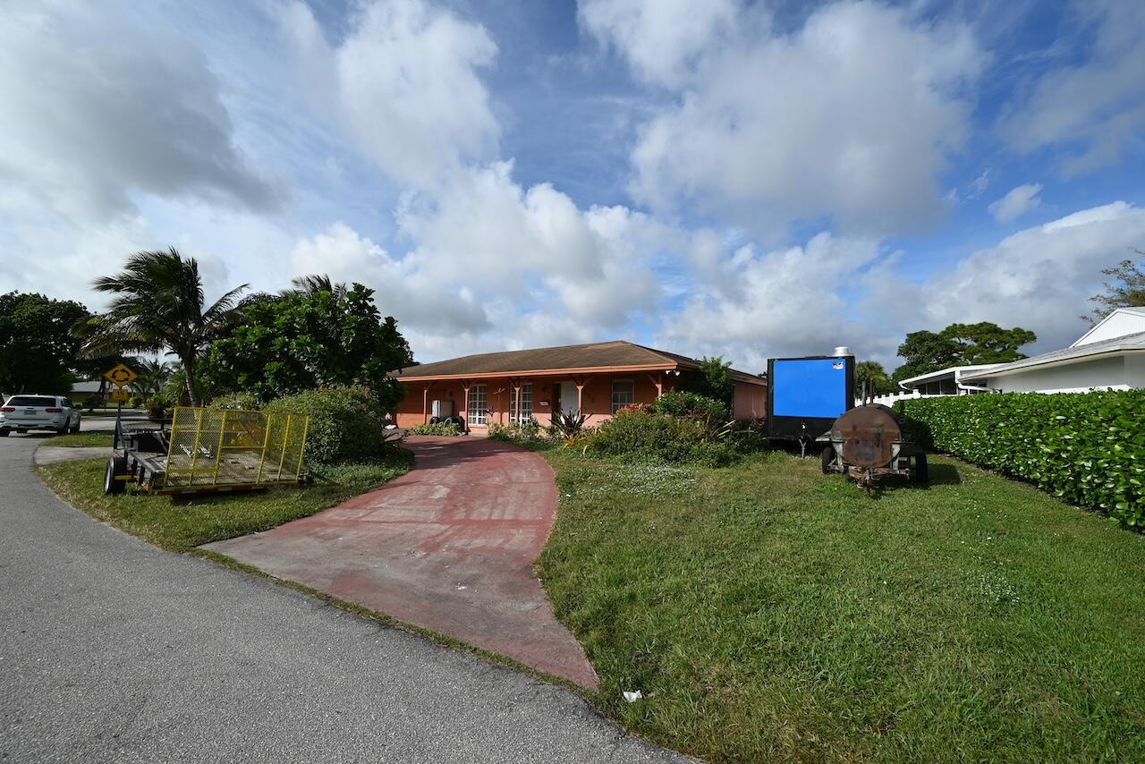 CHATELAINE - Residential