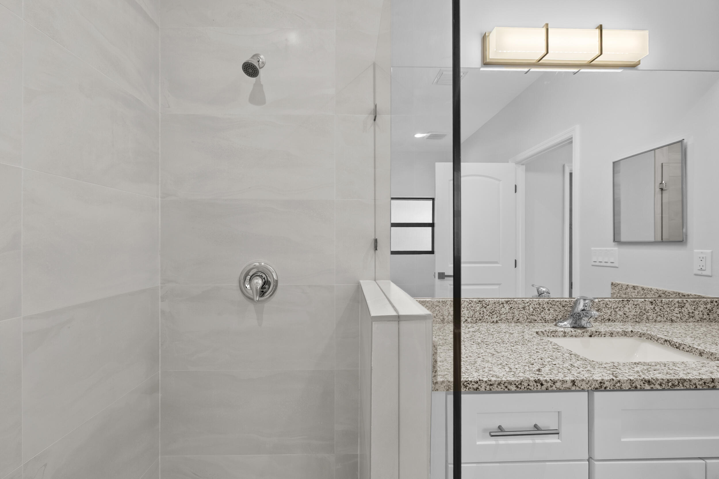 SOUTHRIDGE - Residential Lease