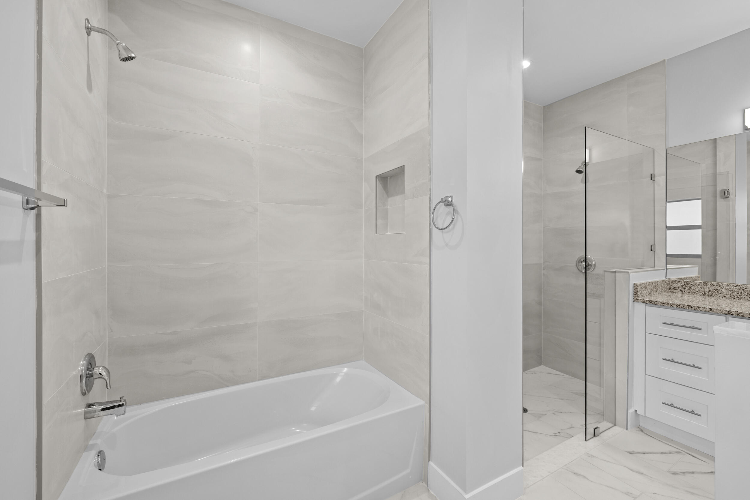 SOUTHRIDGE - Residential Lease