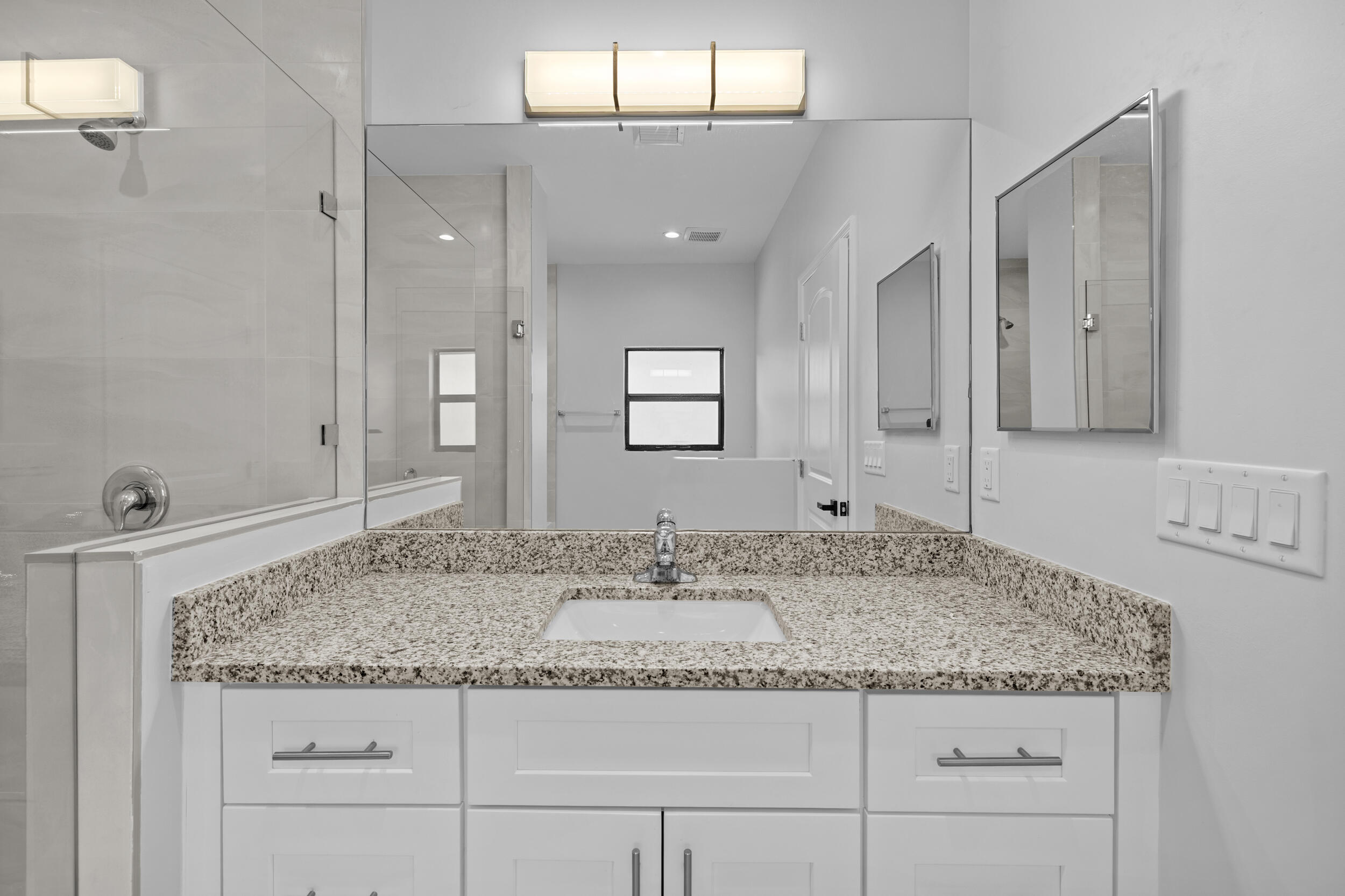 SOUTHRIDGE - Residential Lease