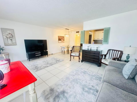Tiny photo for 2031 Durham B, Deerfield Beach, FL 33442 (MLS # B26085255)