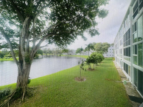 Tiny photo for 2031 Durham B, Deerfield Beach, FL 33442 (MLS # B26085255)