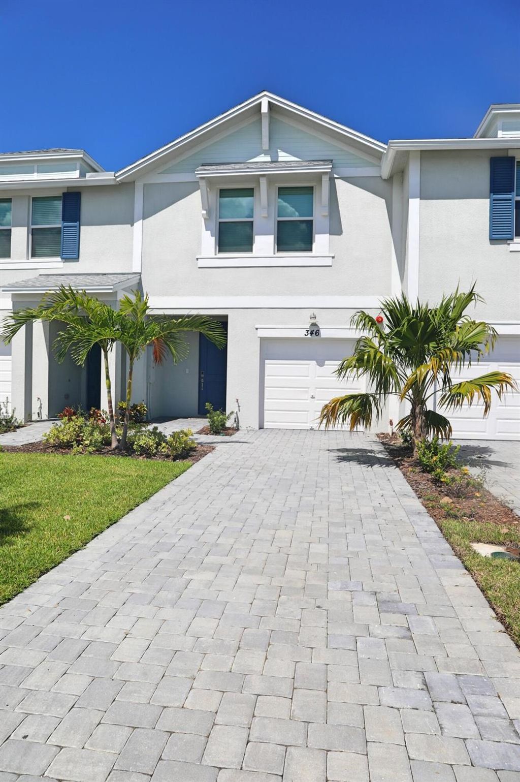 Photo of 346 Salisbury Circle, Fort Pierce, FL 34982 (MLS # R11023725)