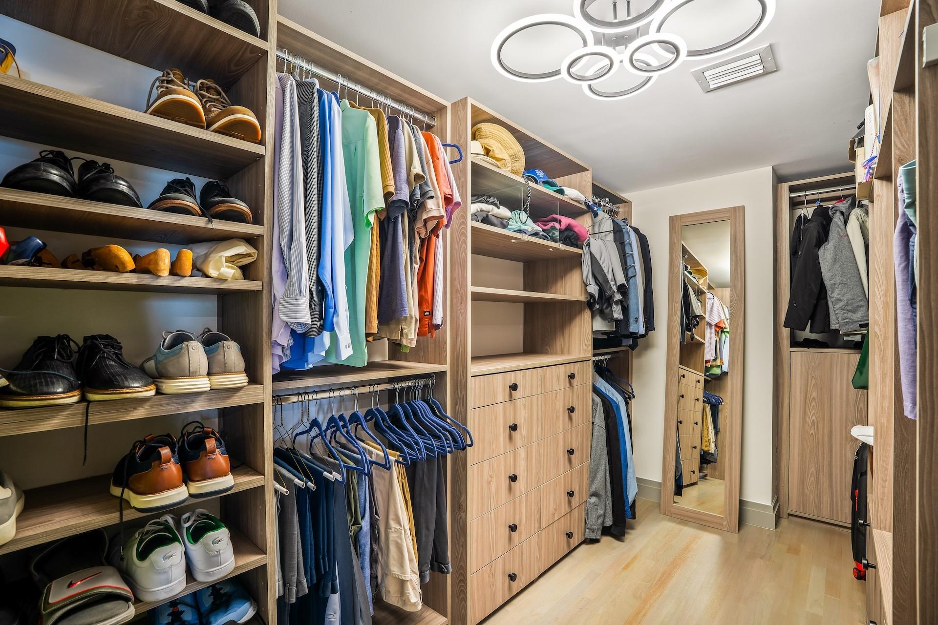 ALhambra Place - Residential