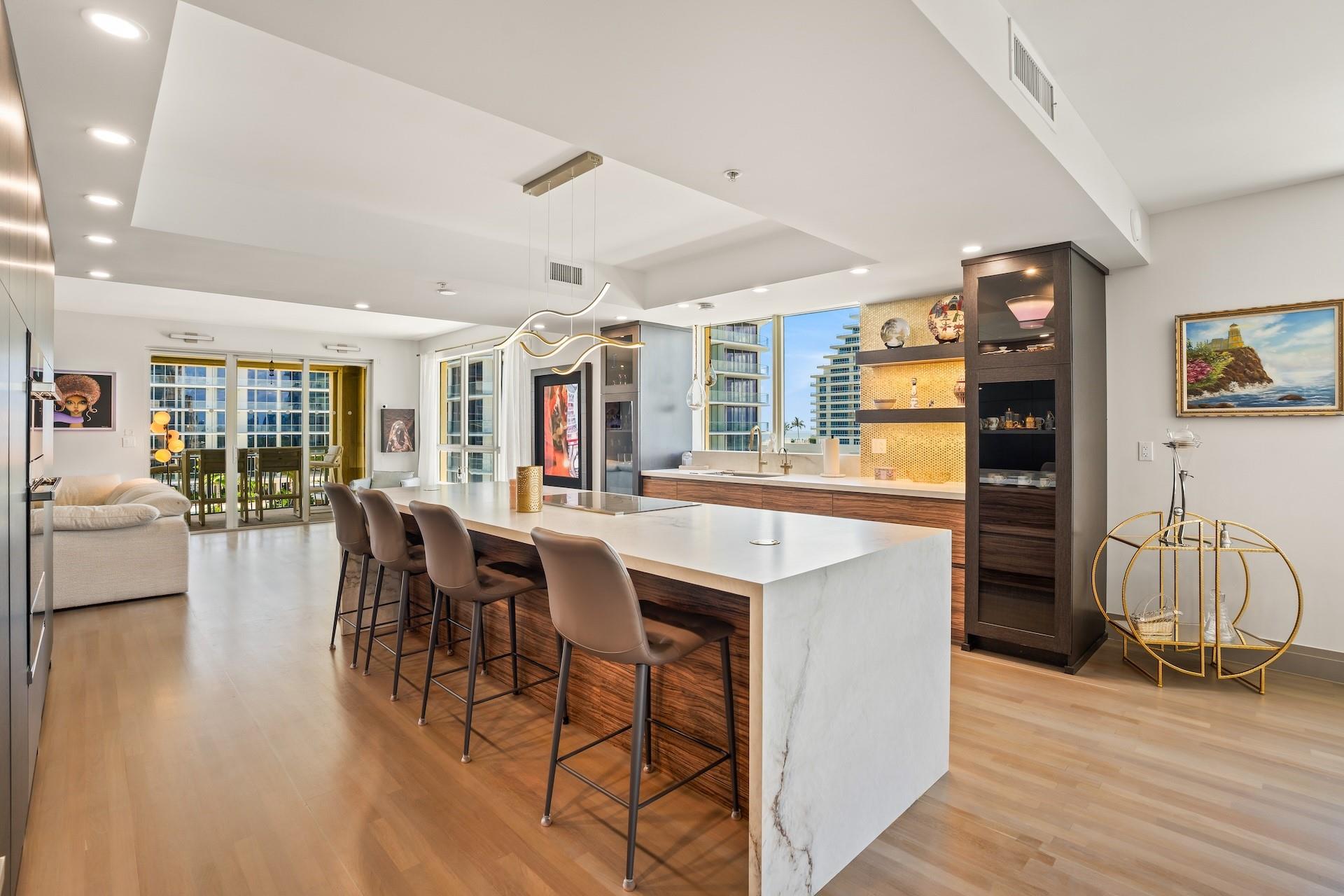 ALhambra Place - Residential