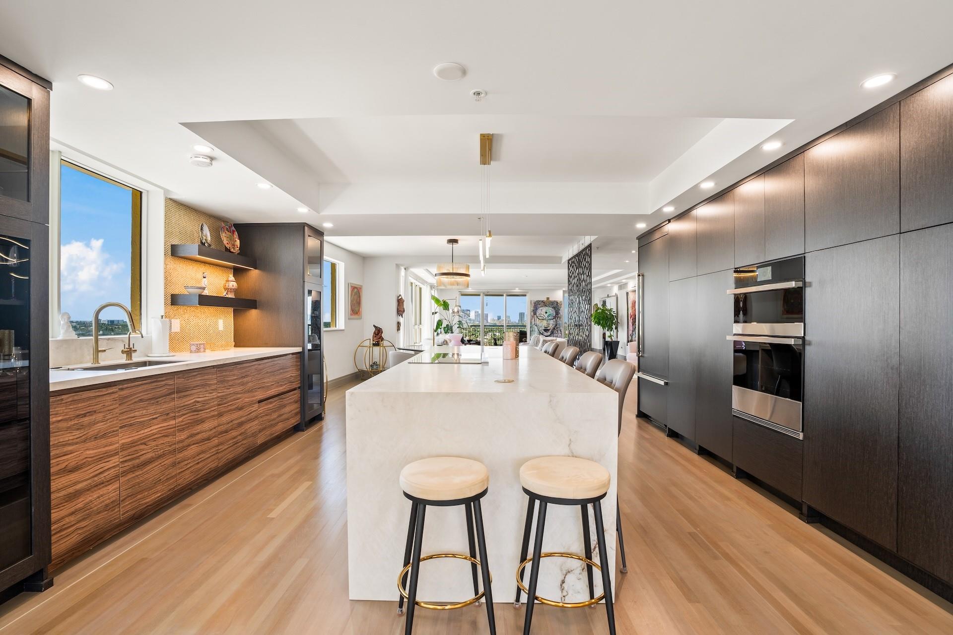 ALhambra Place - Residential