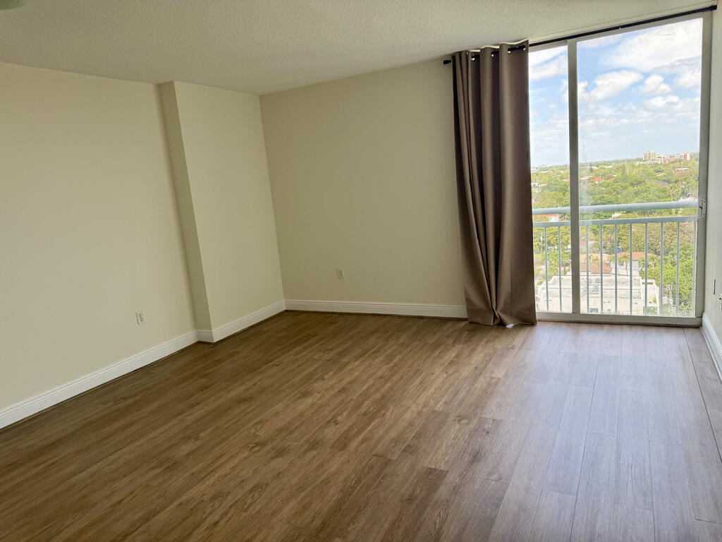 The Aston Condo - Residential