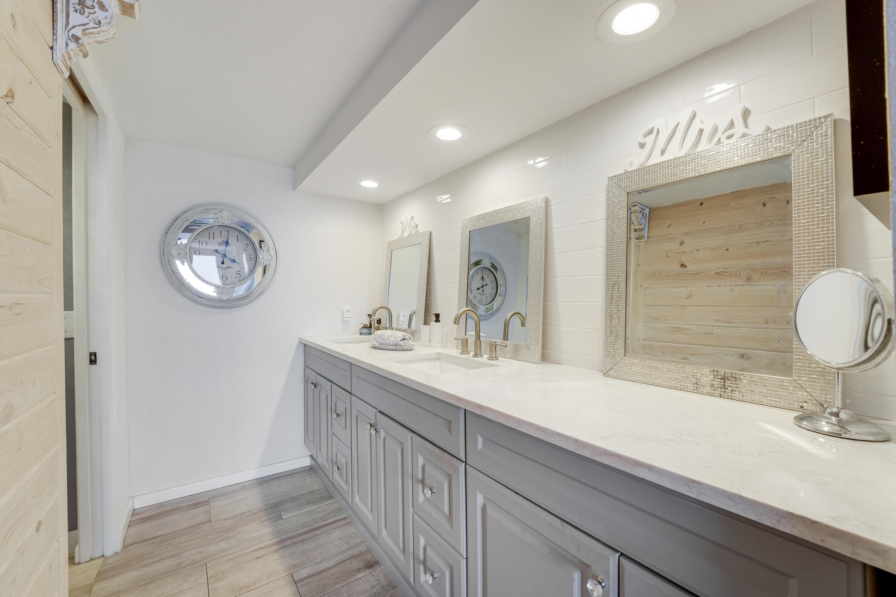 OLD PORT COVE CONDO THREE - Residential